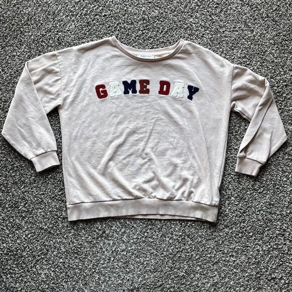 Francesca's Collections Tops - Francesca's Gameday Football Sweater Womens Med Cream Crewneck SuperBowl Sweater